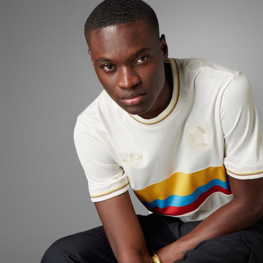 🏆 ¡LUCE LA HISTORIA! CAMISETA BICENTENARIO 🇨🇴 – COMPRA 1 Y RECIBE UN DESCUENTO DE 50% EN LA SEGUNDA UNIDAD
